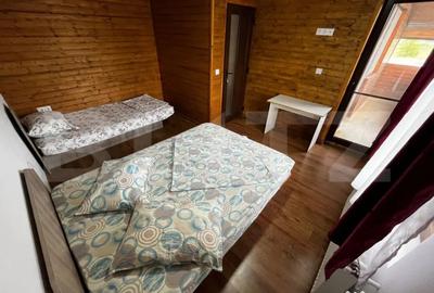Casă cu 7 camere cu Teren 190 Mp în Beclean - 11