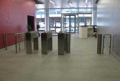 BOC Tower - birou mobilat langa metrou Pipera - 400 mp - 7