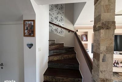 Casă cu 5 camere cu Teren 500 Mp în Central - 16