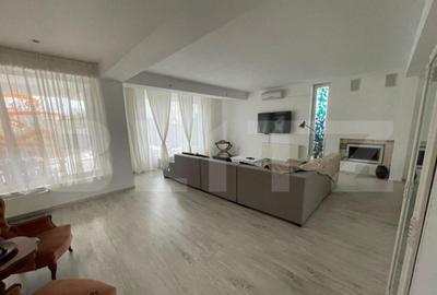 Apartament 3 camere 160mp+curte 300mp, AC, centrala termica, - 1
