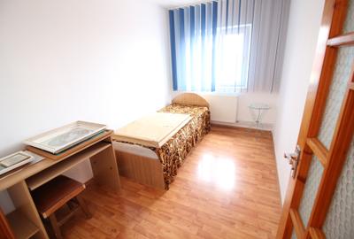 Apartament cu 2 camere decomandat în Micro 17 - 10