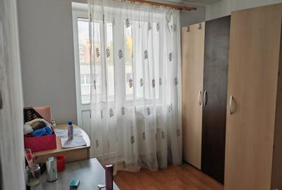 Apartament cu 2 camere semidecomandat, mobilat în Astra - 3