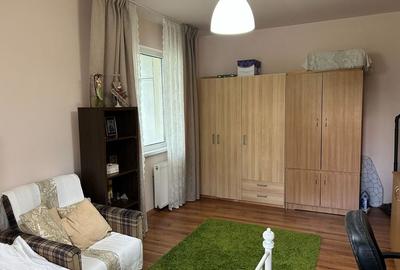 Garsoniera mobilata utilata 8 min Metrou Aparatorii Patriei - 2