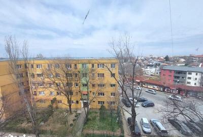 Apartament cu 3 camere decomandat în Valea Rosie - 2
