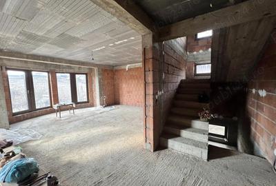 Casă cu 4 camere în Central - 7