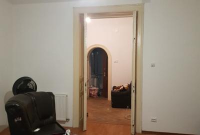 Inchiriez apartament 3 camere central la 5 minute de Pta Victoriei - 7