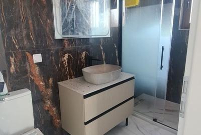 Casă cu 5 camere cu Teren 313 Mp în Berceni