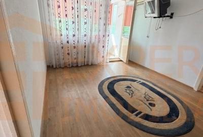 Apartament cu 2 camere semidecomandat, mobilat în Tomis Nord