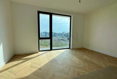 Casă individuală cu 7 camere cu Canalizare în Tunari