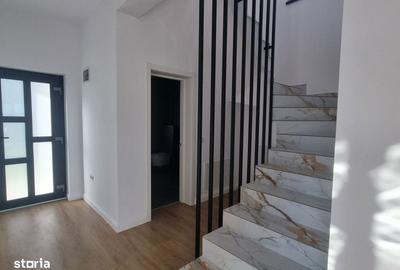 Casă cu 4 camere în Miroslava - 2
