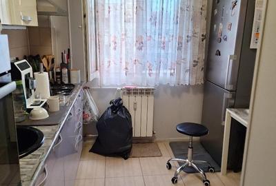 Titan-Policlinica, apartament 3 camere, decomandat, bloc 4 etaje, boxa pe palier - 8