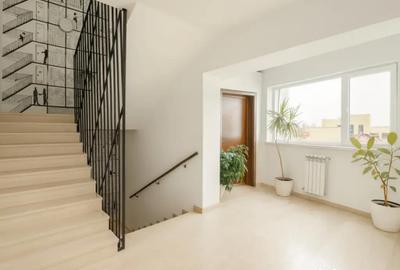 Apartament cu 3 camere decomandat în Central - 16