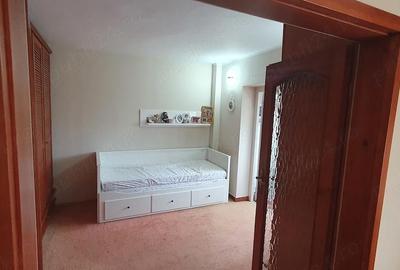 Apartament cu 3 camere decomandat în Central - 4