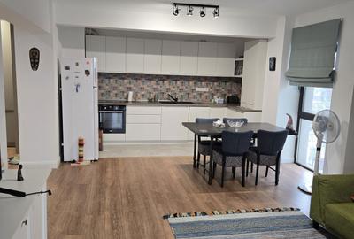 Apartament cu 2 camere decomandat în Livezeni - 4