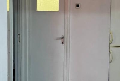 Apartament cu 4 camere decomandat în Drumul Taberei - 11