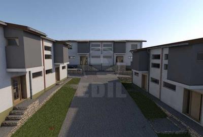 Casă cu 5 camere cu Teren 200 Mp în Florești