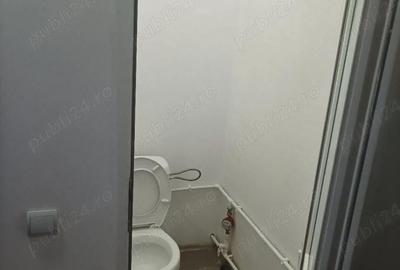 Spațiu comercial, de 120 mp, în Central - 3