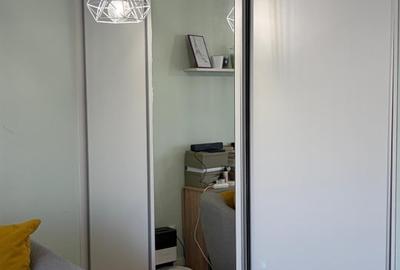 Apartament in zona Tineretului , etaj 1 ,2 camere , 2 balcoane - 7