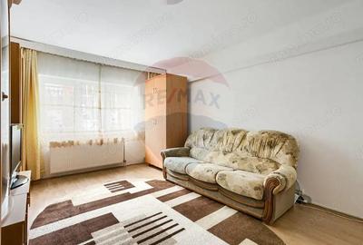 Apartament cu 2 camere, decomandat, de inchiriat zona Podgoria