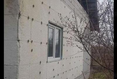 Casă cu Teren 1410 Mp în Castelu