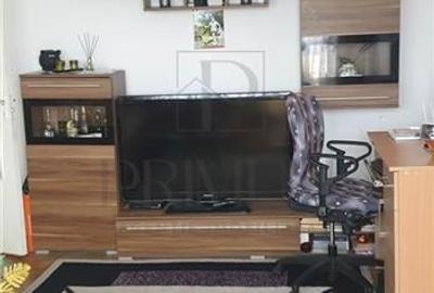 Apartament cu 3 camere semidecomandat, mobilat în Spitalul Județean - 2