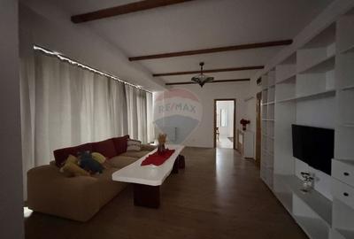 Apartament cu 3 camere semidecomandat, mobilat în Vârteju - 17