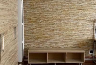 Apartament cu 3 camere semidecomandat, mobilat în Central - 3