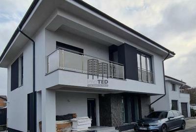 Casă cu 5 camere cu Teren 496 Mp în Mogoșoaia - 6