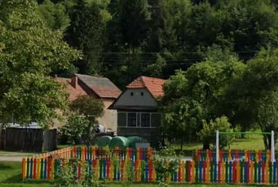 Casă cu 2 camere cu Teren 1068 Mp în Central - 7