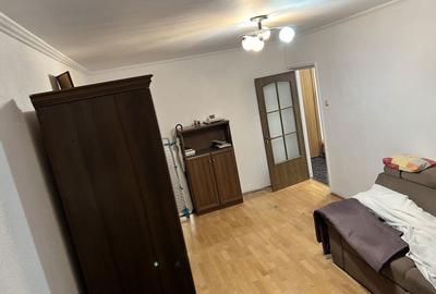 Apartament cu 3 camere decomandat în Fundeni - 8