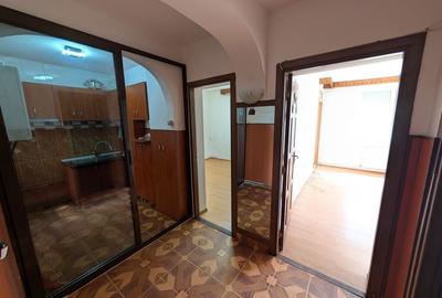 Apartament cu 2 camere decomandat în Central - 1