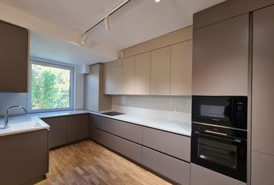 For RENT / 4 Room Apartment in Jandarmeriei /182 sqm / 2 parkings - 3