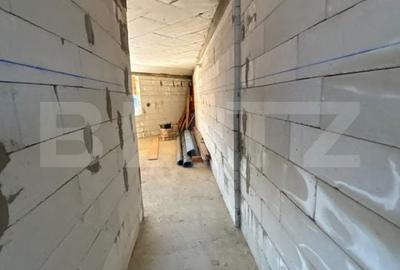 Casă cu Teren 800 Mp în Dumitra - 1