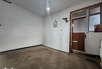 Spațiu comercial, de 706 mp, în Baia de Fier - 19