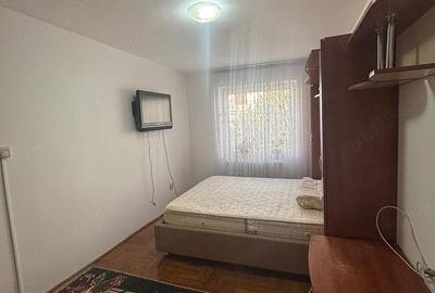 Garsonieră decomandată în Central - 2