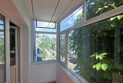 Apartament cu 2 camere decomandat în 5 Călărasi - 2