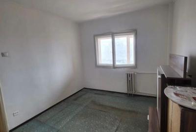 Apartament cu 2 camere semidecomandat în Lacul Tei - 4