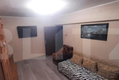 Apartament 3 camere, 61 mp, zona Vasile Aron - 2