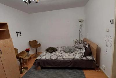 Garsonieră decomandată în Central - 4