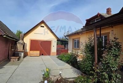 Casă individuală cu 6 camere cu Teren 700 Mp în Vest - 2