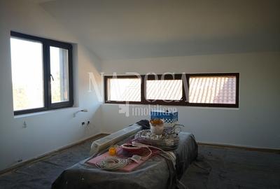 Casă individuală cu 5 camere cu Canalizare în Grigorescu - 11