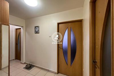 Apartament decomandat cu 4 camere pe etaj intermediar - 4