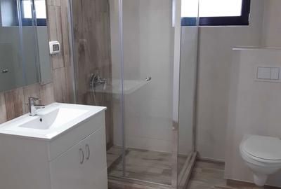 Apartament cu 4 camere decomandat în Central - 4
