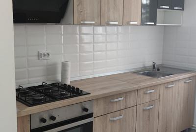 Apartament cu 2 camere semidecomandat în Central - 1