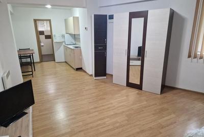 Garsonieră open-space de închiriat – disponibilă din 3 noiembrie 2025 - 1