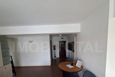 Apartament cu 3 camere decomandat în Craiovei - 2