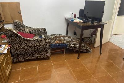 Apartament 3 camere , zona cartier Sud , decomandat, 54 mp - 2