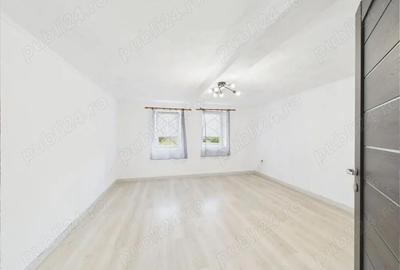 Casă cu 3 camere cu Teren 1438 Mp în Turnu - 8