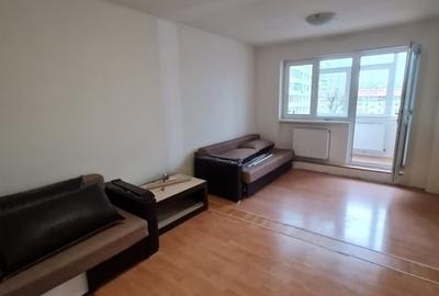 Apartament cu 3 camere semidecomandat în Milcov - 8