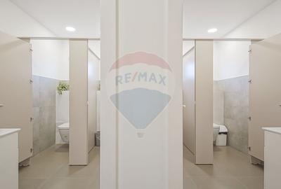 Casă cu 7 camere cu Teren 1400 Mp în Stupini - 6